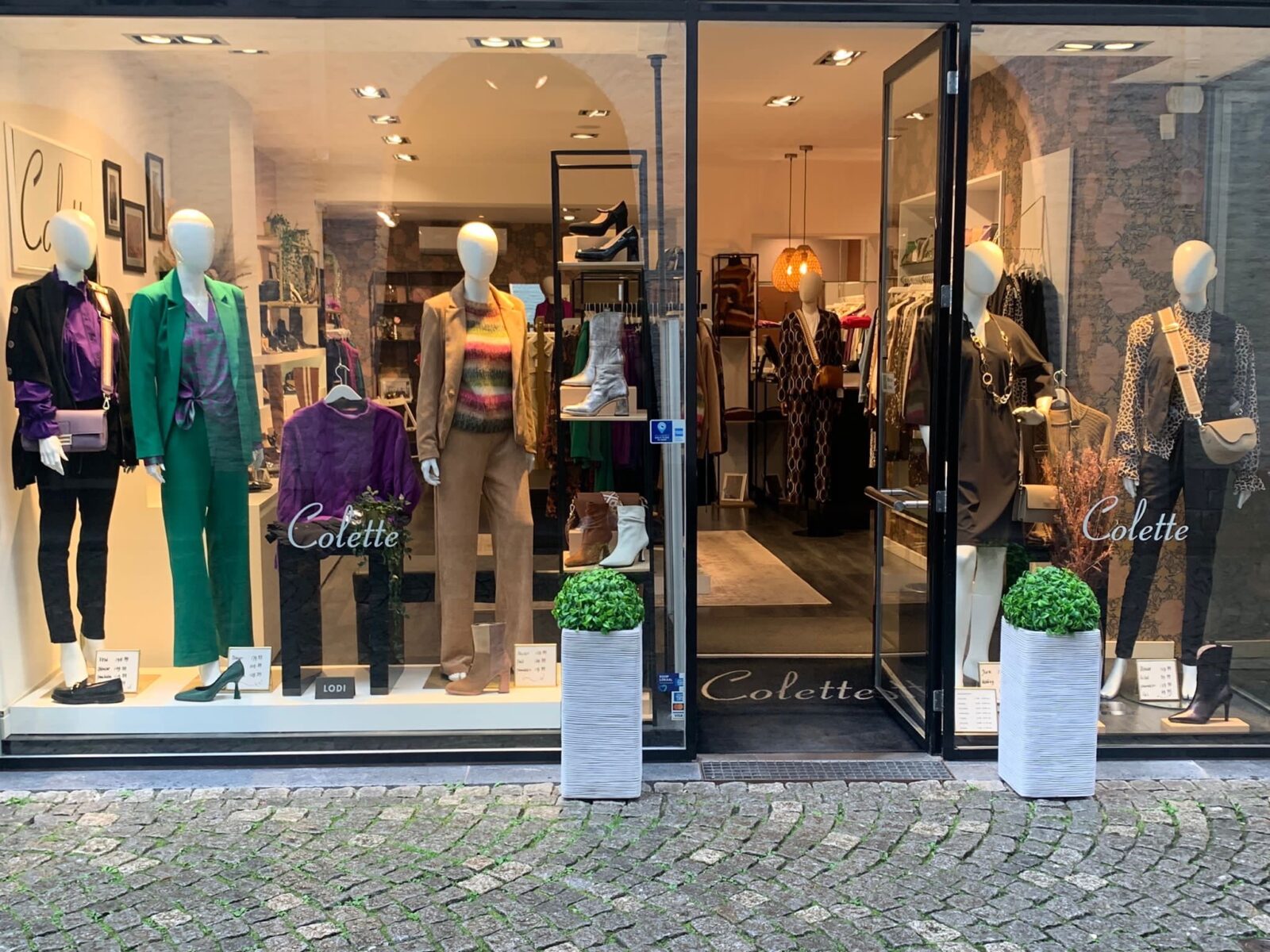 Etalage week 40 Colette Maastricht