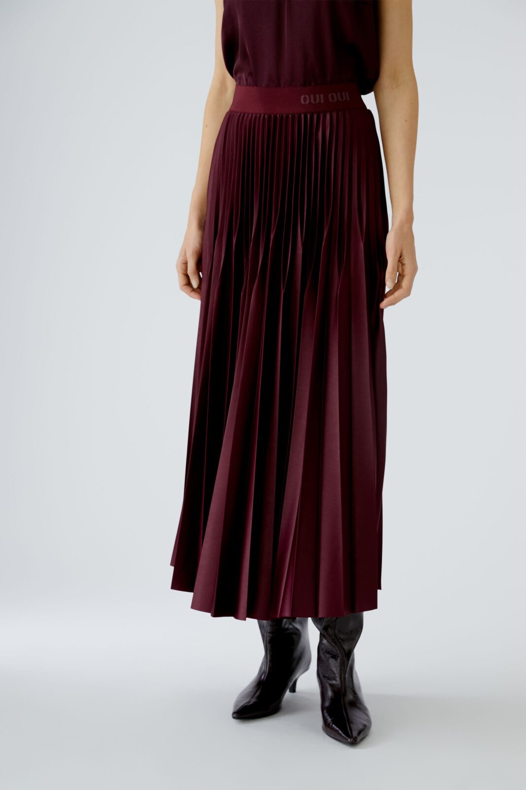 Pleated skirt 95398 bramble berry OUI Pleated skirt 95398 bramble berry OUI
